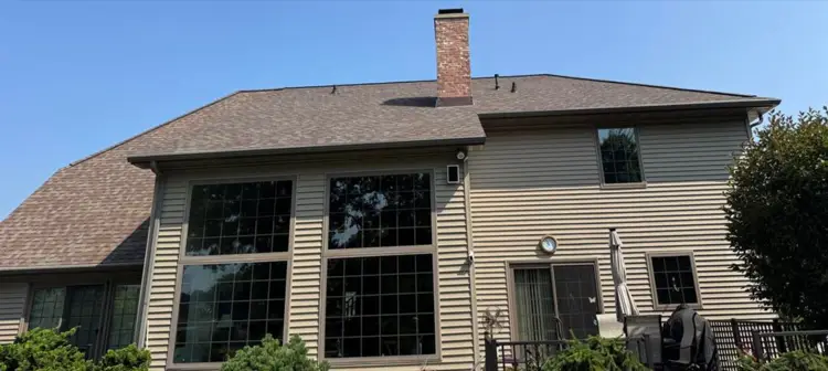 Complete Guide to Choosing Asphalt Shingles for Your Roof in 2026