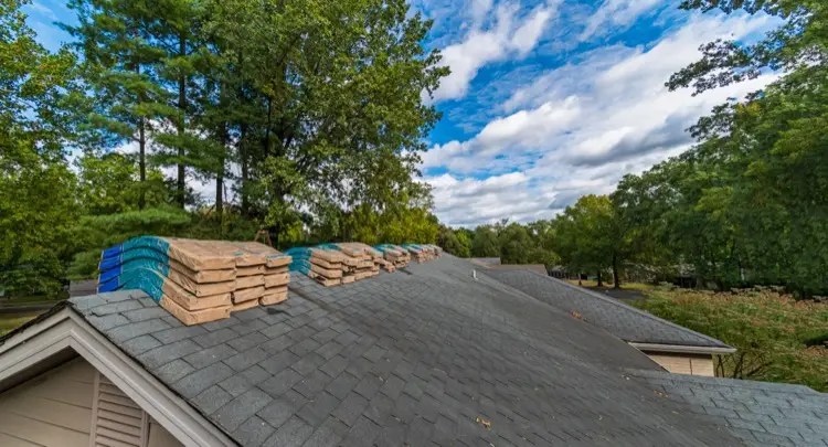 How Long Does It Take To Replace A Roof? (On Average)